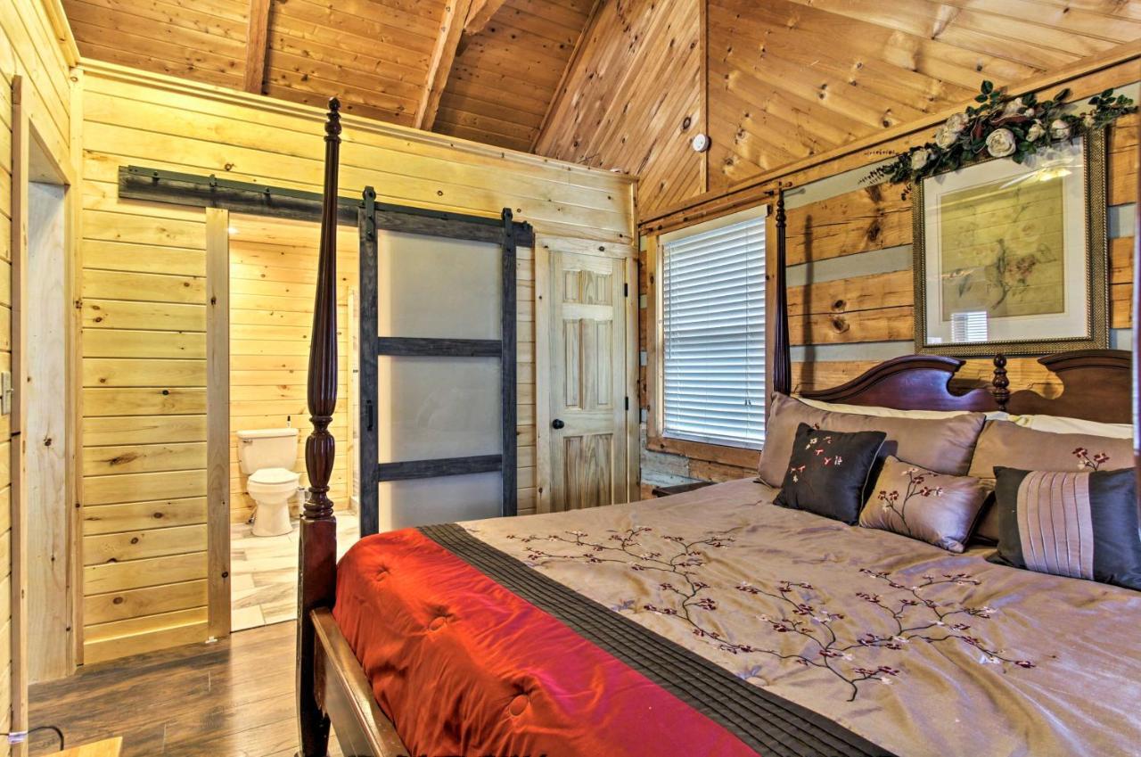 Sevierville Cabin With Private Hot Tub And Fireplace! Kültér fotó