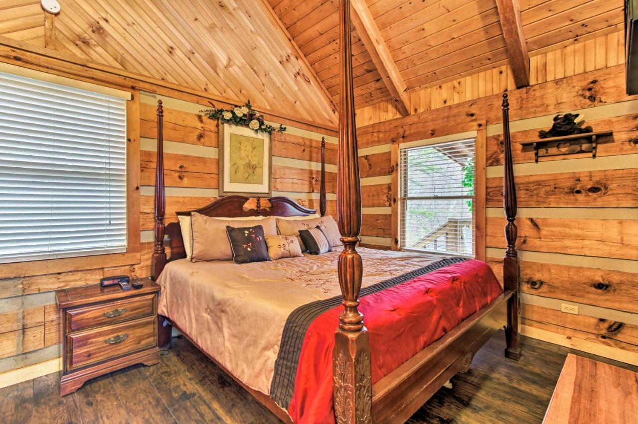 Sevierville Cabin With Private Hot Tub And Fireplace! Kültér fotó