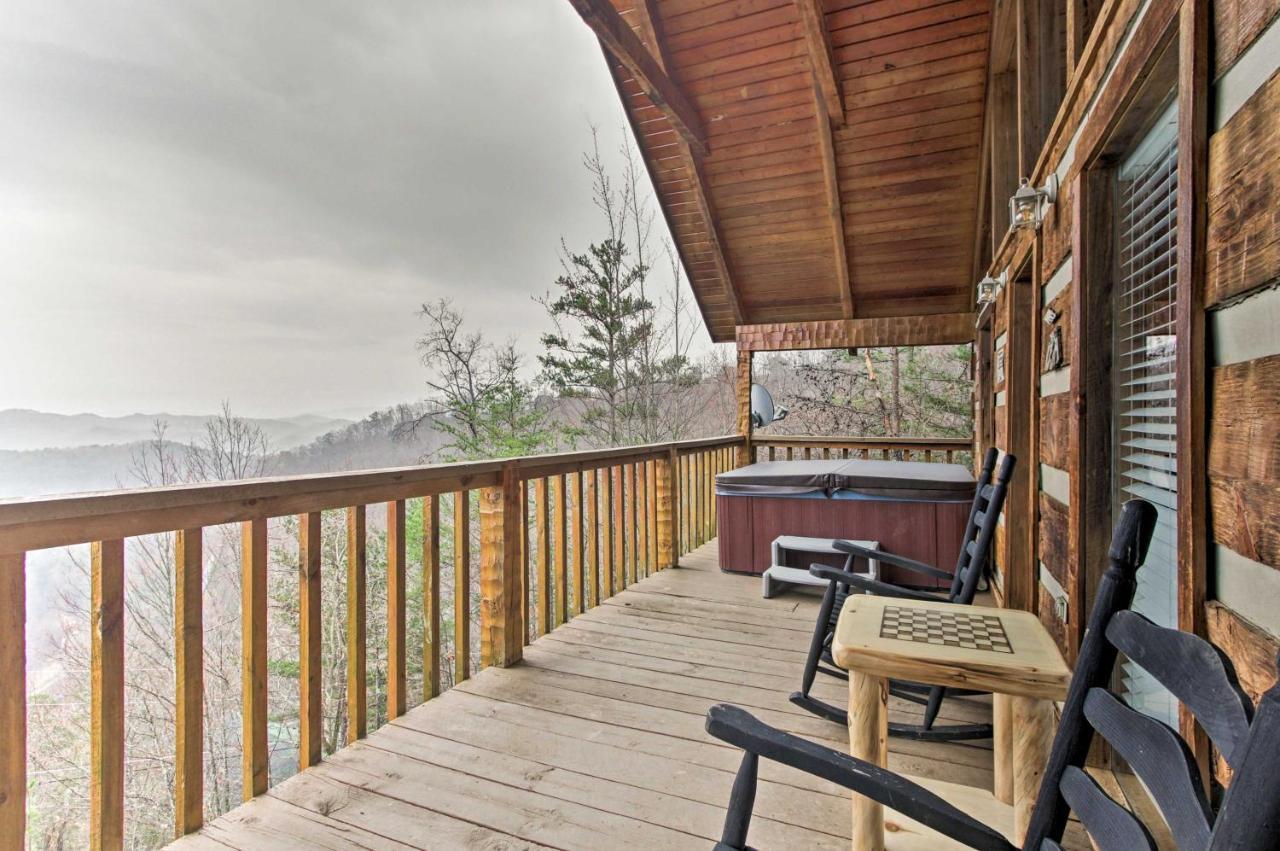 Sevierville Cabin With Private Hot Tub And Fireplace! Kültér fotó